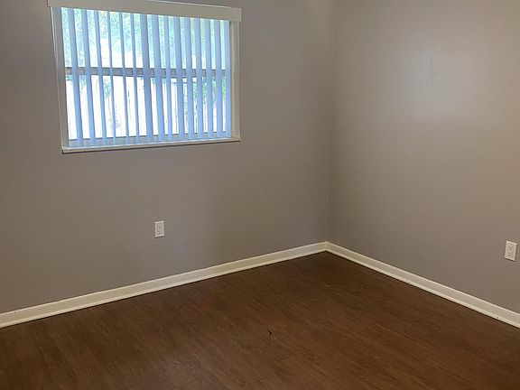 5th image of 4910 68th St N APT A