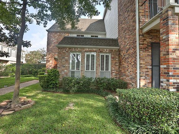 3rd image of 5840 Valley Forge Dr