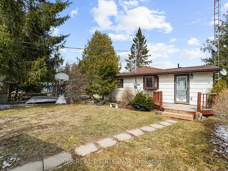222 Centennial Ln — Photo 1