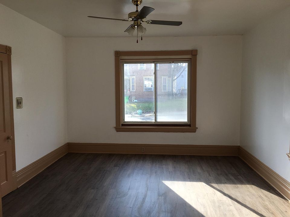 740 E Summit St, Alliance, OH 44601 Zillow