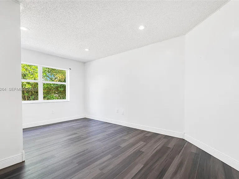 15241 SW 150th St — Photo 22