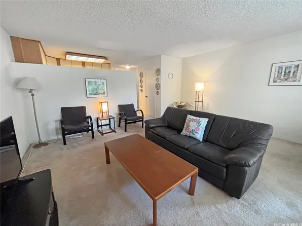 425 Ena Rd APT 206C, Honolulu, HI 96815