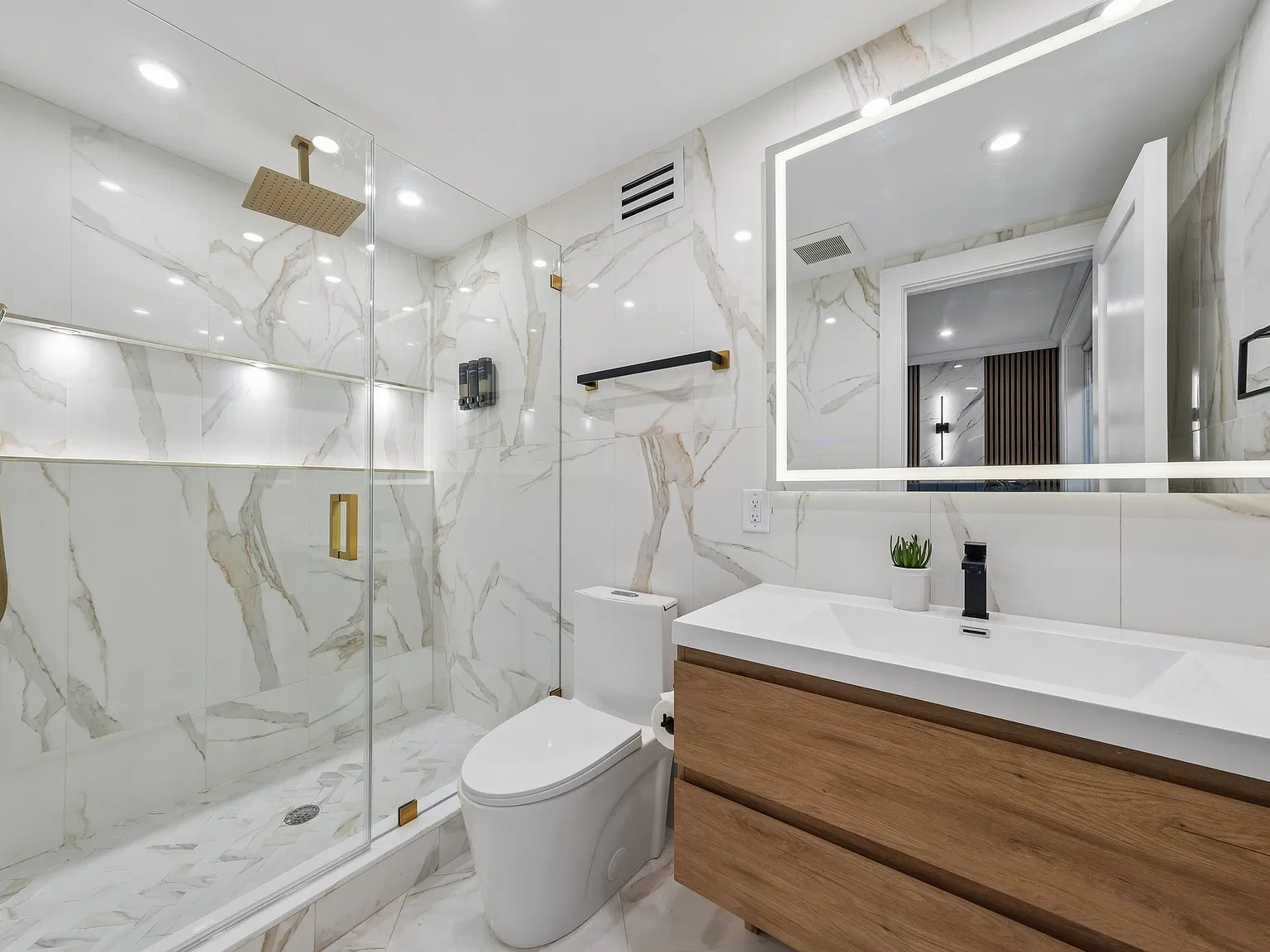 183 Zabriskie St — Photo 4