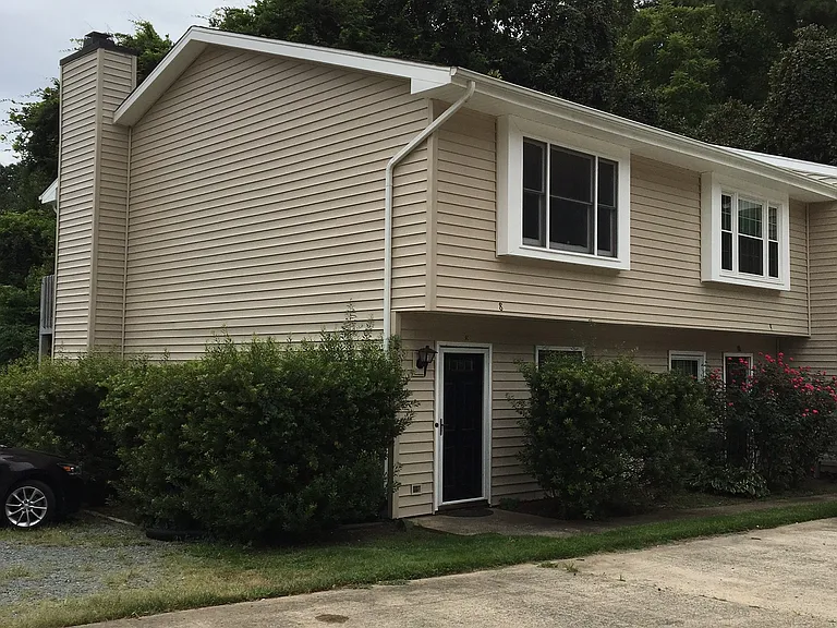 875 Martin Luther King Jr Blvd #8 — Photo 2