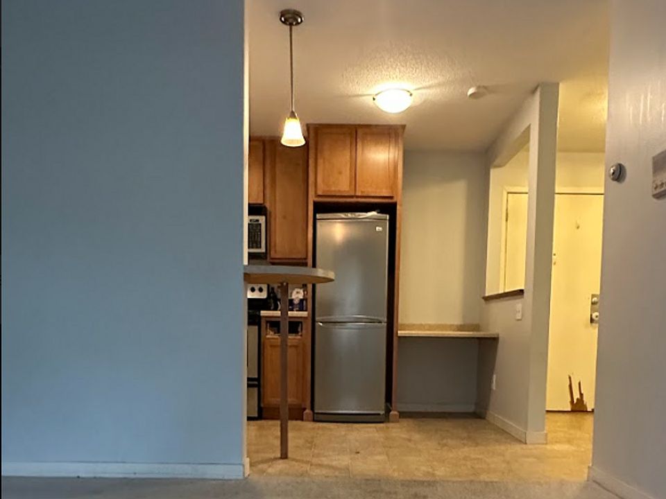 1st image of 3729 Snelling Ave APT 102
