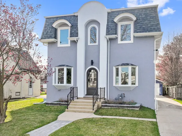 436 9th Ave, La Grange, IL 60525