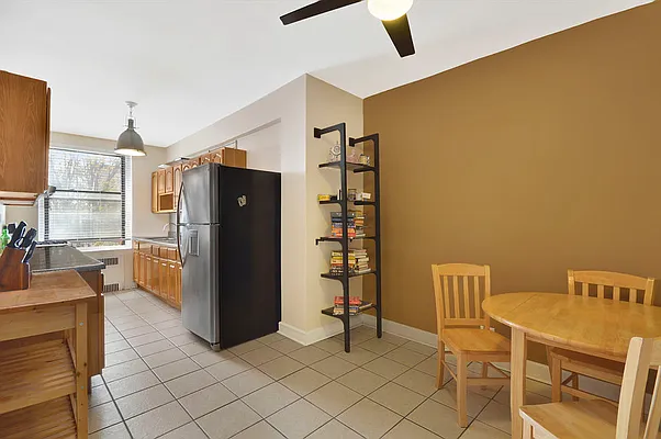 Sold by Corcoran | media 14