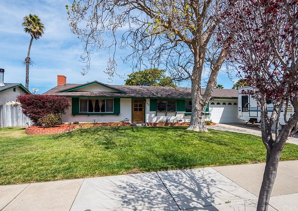 1st image of 431 Stansbury Dr