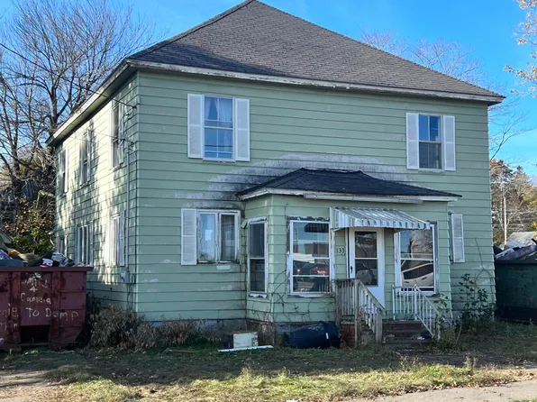 133 Main Street, Baileyville, ME 04694