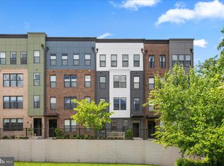 4153 Red Mulberry Dr UNIT 20, Fairfax, VA 22033