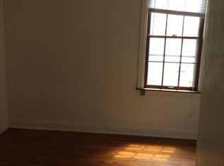 329 N Dodge St, Iowa City, IA 52245