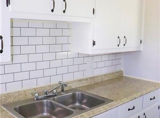 838 Ridge Rd, Fayetteville, NC 28311