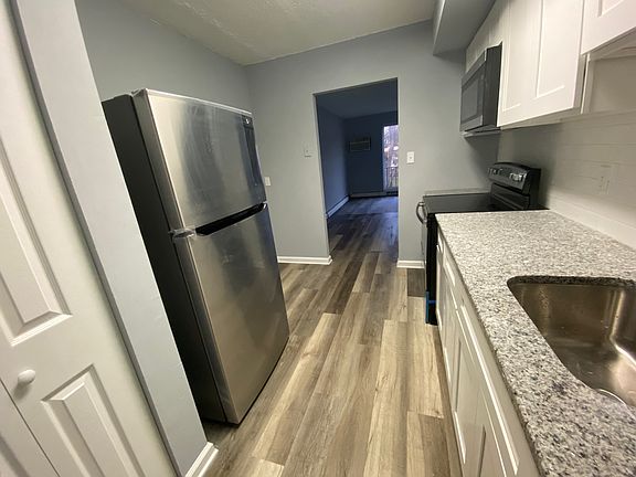 4th image of 1575 W Street Rd APT 439