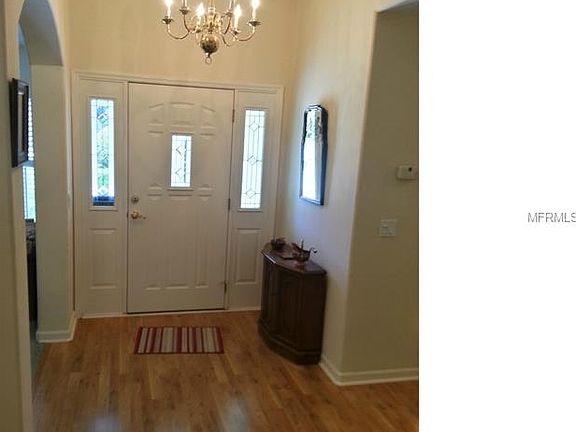 2nd image of 119 Jardin Ln
