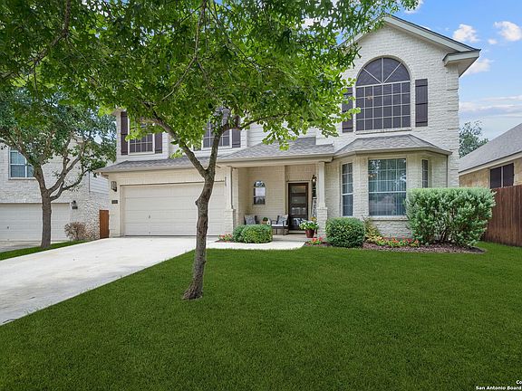 3rd image of 8506 Driftwood Hill