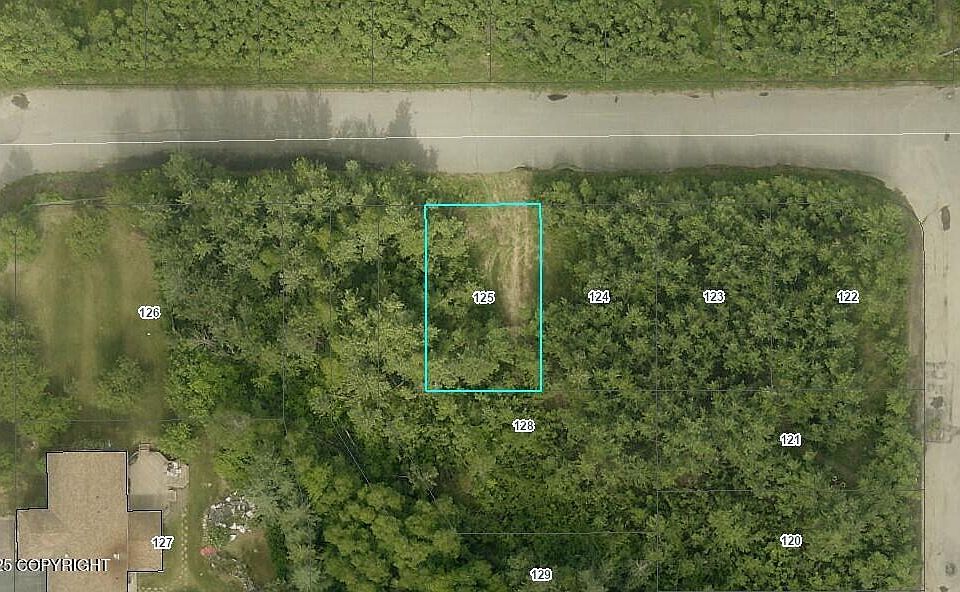2nd image of L125 Costa Ave