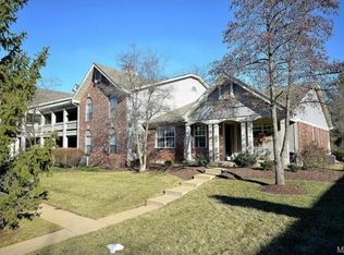 5370 Somerworth Ln, Saint Louis, MO 63119