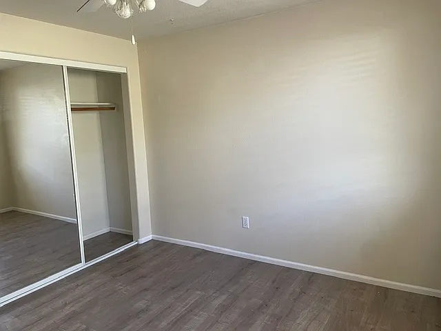 1040 Brandi Way — Photo 9