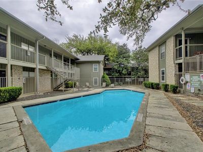 2303 E Side Dr APT 102, Austin, TX, 78704