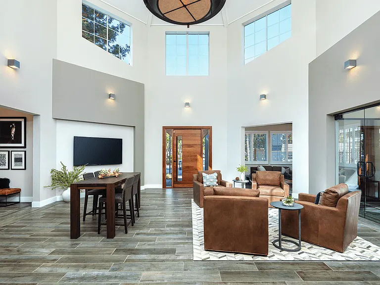 Bell Almaden — Photo 17