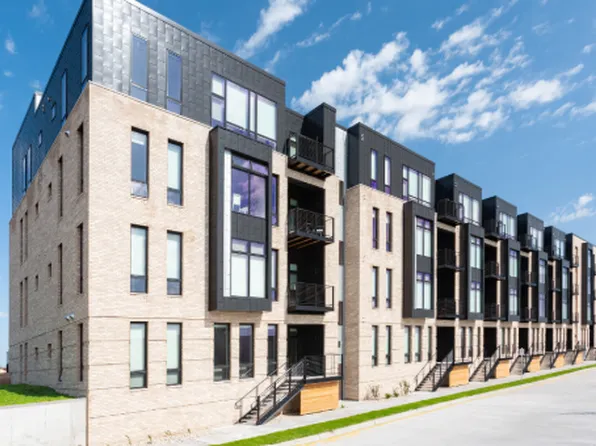 The Bohemian Park, 2132 Holmgren Way #C7ba54295, Green Bay, WI 54304