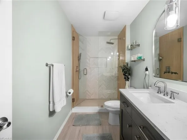 15380 Wildflower CIR, NAPLES, FL 34119