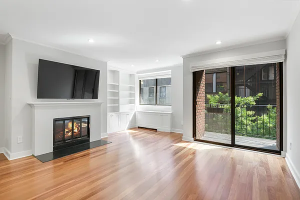 Sold by Houlihan Parnes Properties | media 2