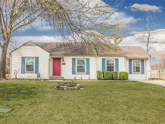 2nd image of 3021 Bonita Dr