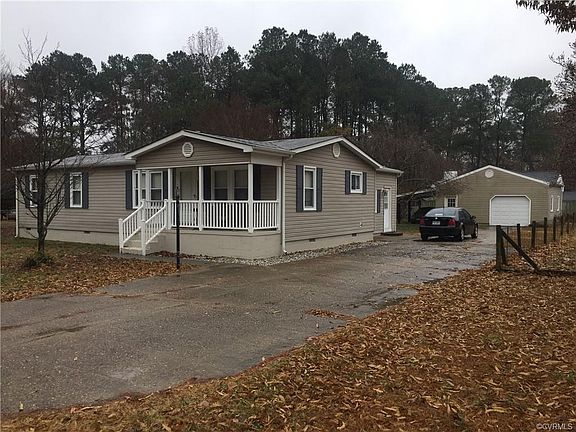 2nd image of 13823 Cypress Dr