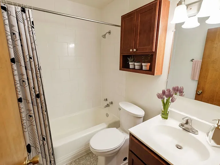 Welcome to Central Lakes of Uptown, where modern design meets comfort. This beautifully appointed bathroom boasts contemporary fixtures and an inviting atmosphere. Embrace a serene lifestyle today. Schedule your tour and see it for yourself!