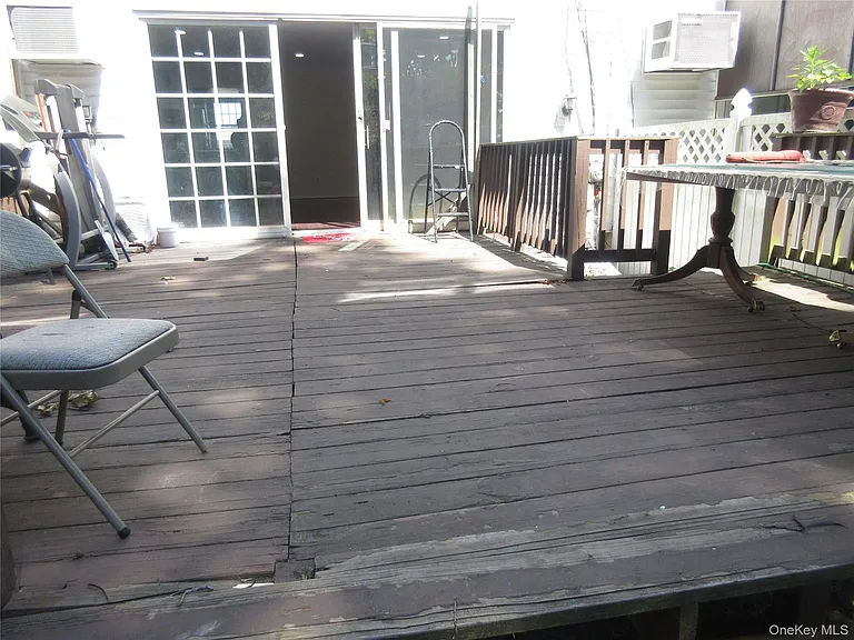 108 Coolidge St — Photo 27