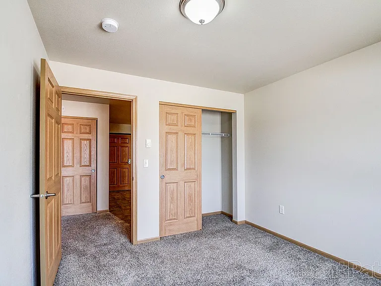 Prairie Heights — Photo 15