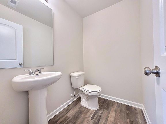 5th image of 54 Mariposa Ln
