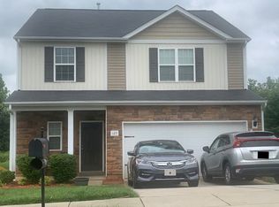 120 Thomas Springs Dr, Mount Holly, NC 28120