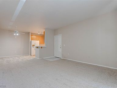75 N Valle Verde Dr APT 623, Henderson, NV 89074, photo 5
