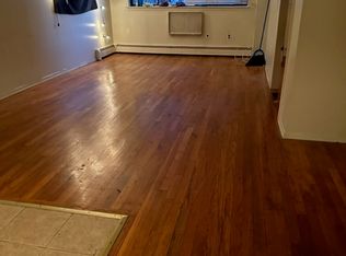 2705 Newtown Ave APT 1F, Astoria, NY 11102