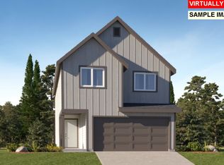 2792 Gunderson Ave, Woodburn, OR 97071