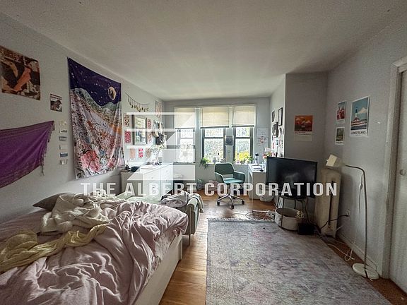 5th image of 1706 Commonwealth Ave APT 34