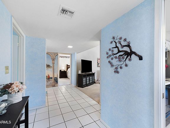 3rd image of 745 LEISURE WORLD --