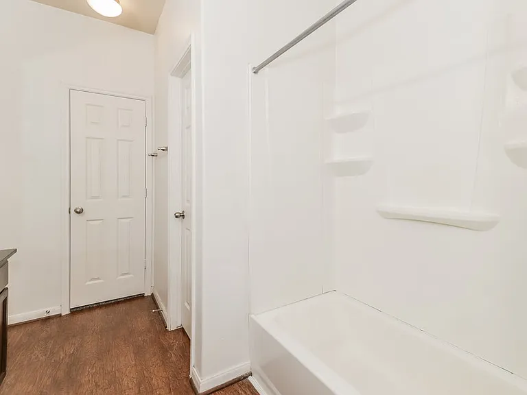 9446 Green Mills Dr — Photo 15