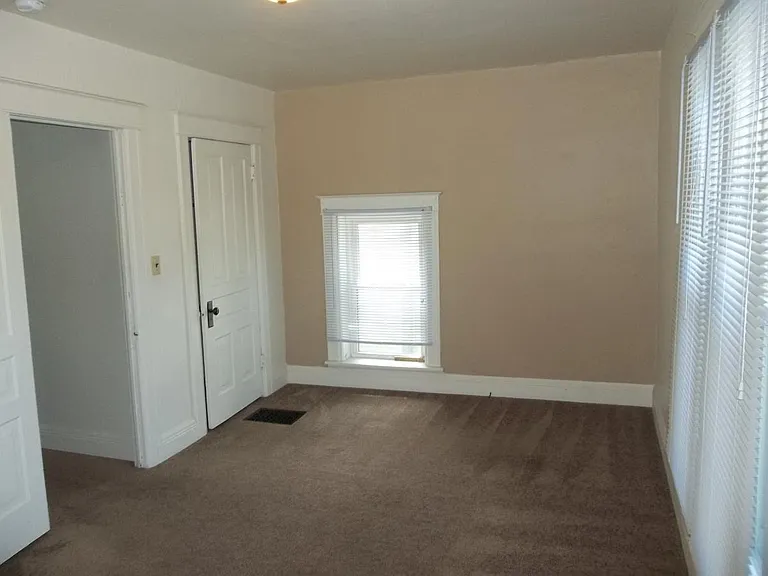 421 S Main St #2 — Photo 12