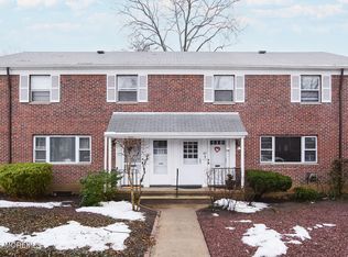 165 Manor Dr, Red Bank, NJ 07701