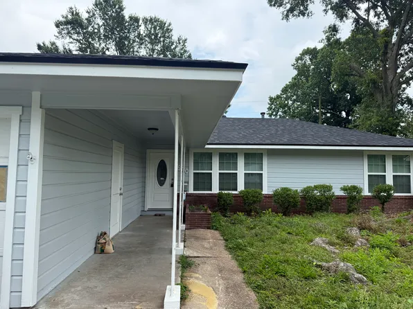 970 Peyton Dr, Beaumont, TX 77706