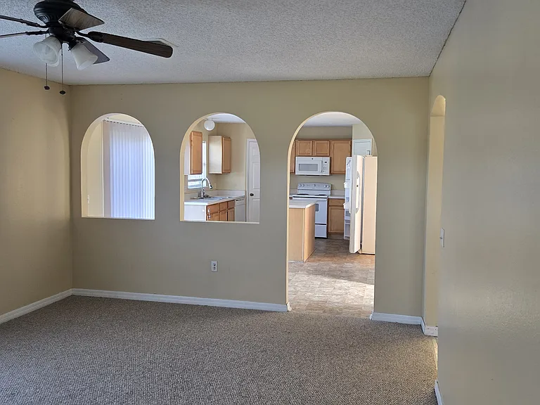 1707 Corner Meadow Cir — Photo 9