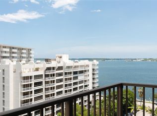 1450 Brickell Bay Dr APT 1114, Miami, FL 33131