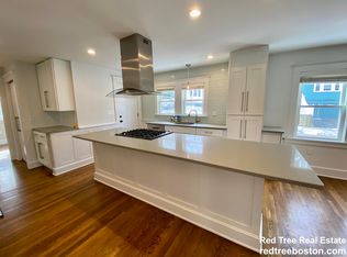 55 Eliot Cres #U1, Chestnut Hill, MA 02467