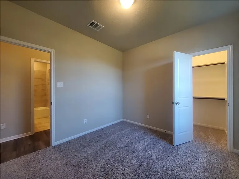 2056 Muscadine Trl — Photo 12