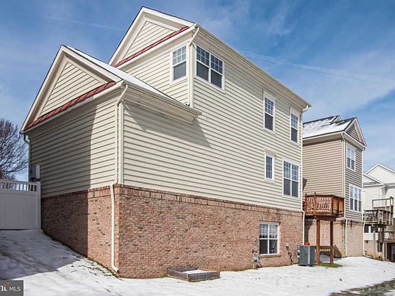 4th image of 10013 Pentland Hills Way