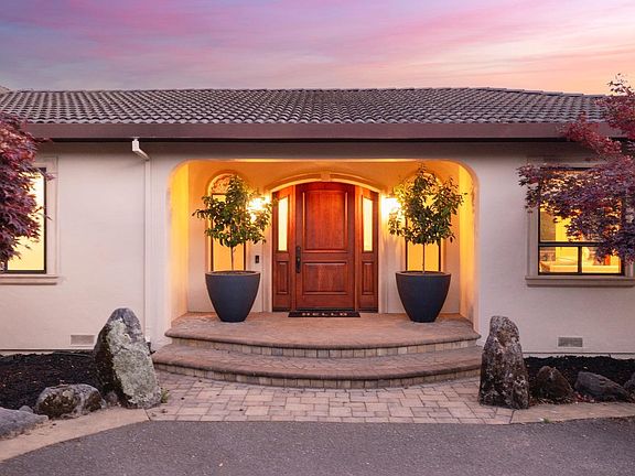 4th image of 660 Alta Vista Drive
