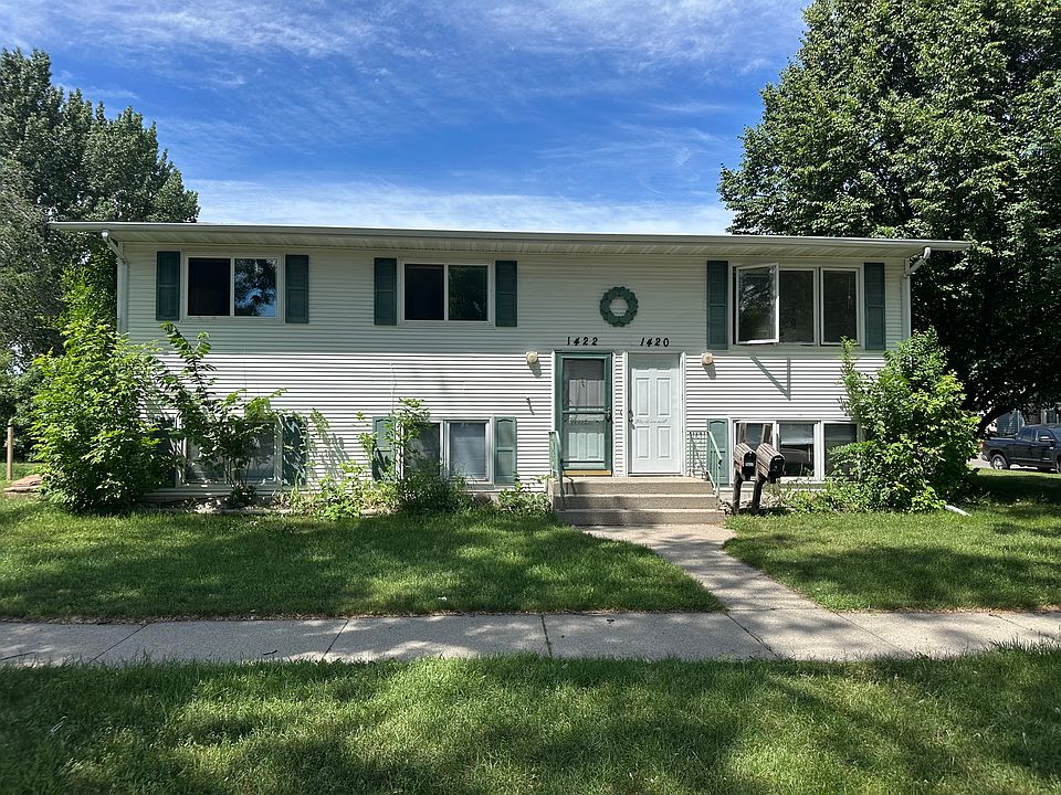 1st image of 1420 6th Ave N #1420